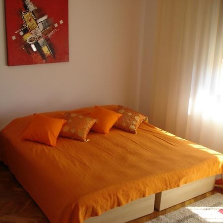 Apartments Xenia Petrcane Rum bild